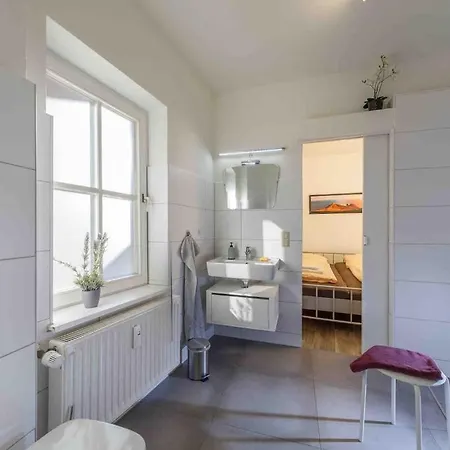 Modern Und Gemuetlich Wohnen Und Entspannen Apartment *