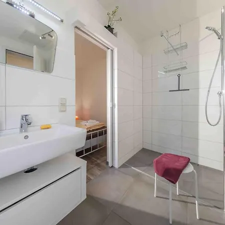 Modern Und Gemuetlich Wohnen Und Entspannen Apartment